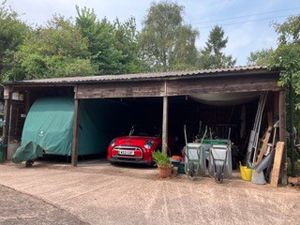 Photo 25- click for photo gallery